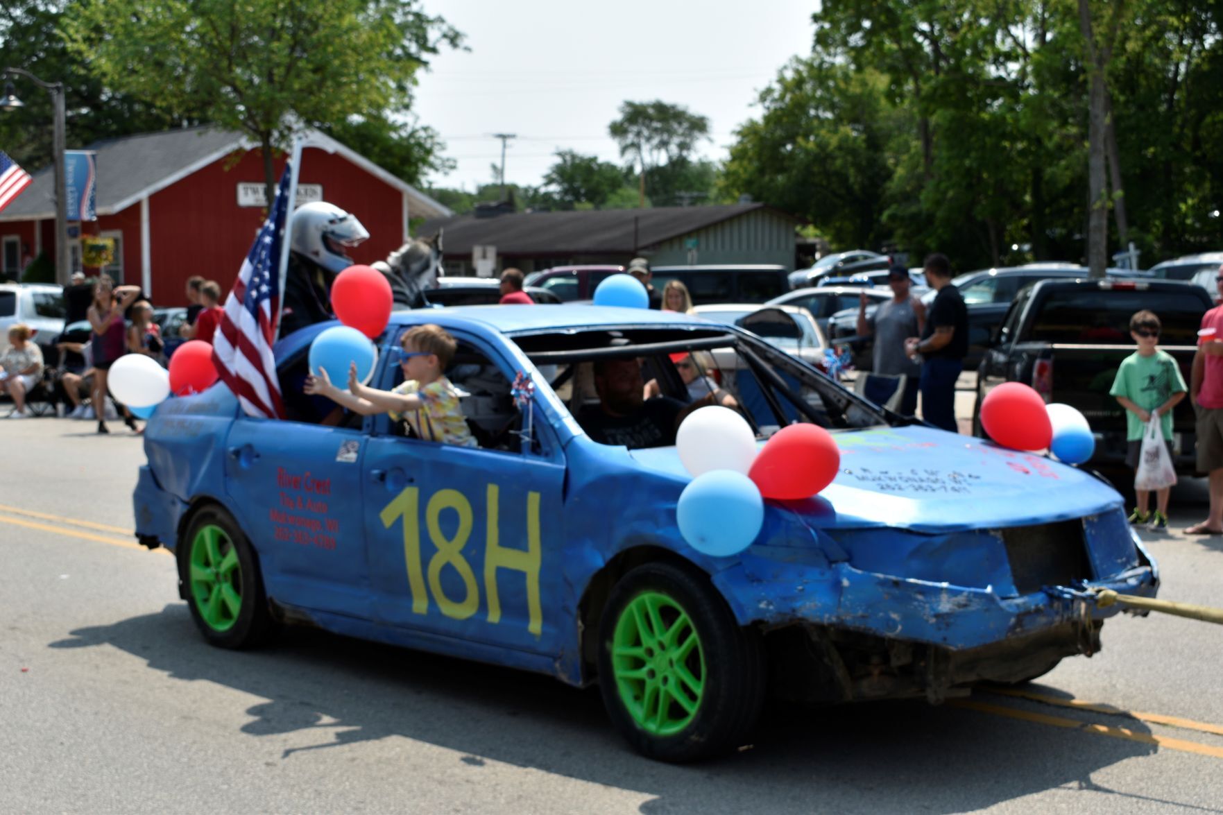 Twin Lakes parade